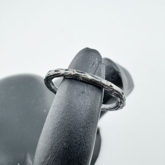 Vintage 925 Sterling Hammered Ring Textured Band Handmade Lou Ann Berkley - Picture 1 of 9